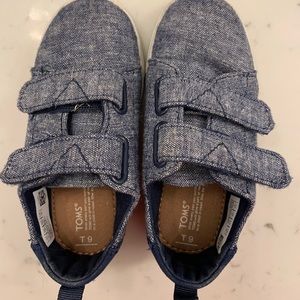 Tiny Tom’s size 9 Shoes